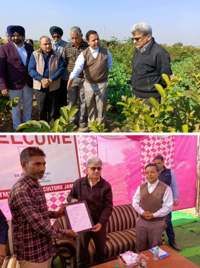 Dulloo conducts field visit of RS Pura, interacts with farmers