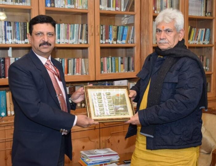Postmaster General calls on Lt Governor