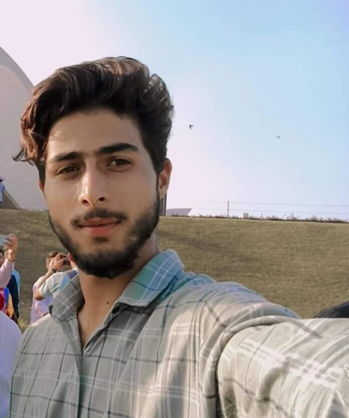 Missing AMU student traced by police at Sopore railway station