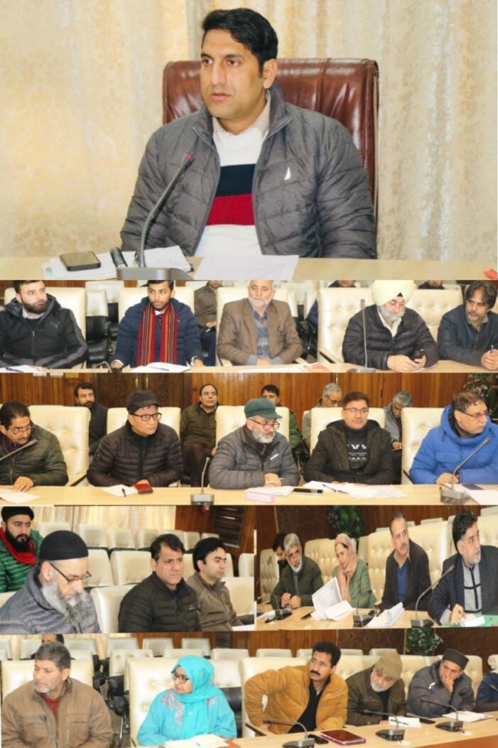 DC Srinagar gears up Administration for dealing with winter challenges DC Srinagar gears up Administration for dealing with winter challenges