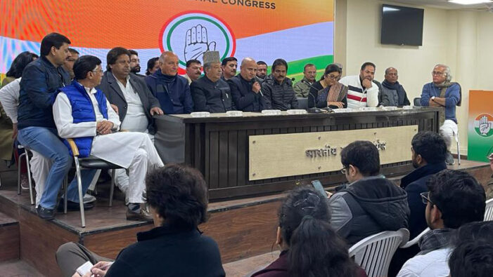 Tara Chand, Peerzada Sayeed Among 17 Leaders Rejoin Congress In New Delhi