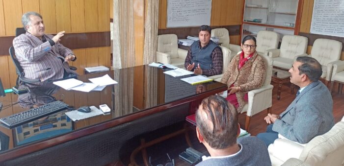 Dr Samoon reviews modalities for up gradation of FCI to IHM