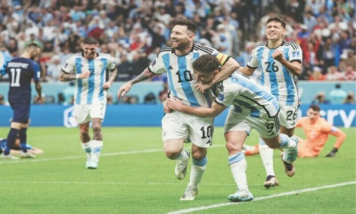 Milestone Messi shines in Argentine goal-fest