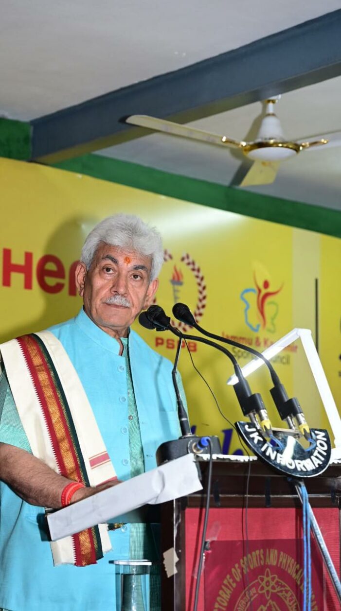 Lt Governor felicitates & interacts with players participating in 84th National & Inter-State Table Tennis Championship at Jammu University