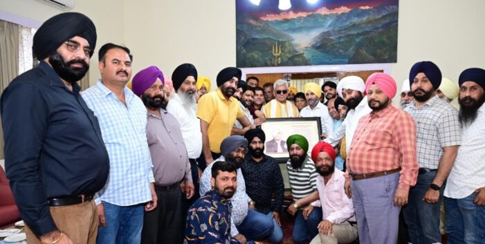 All J&K Transport Welfare Association; delegation from Dudu calls on Lt Governor