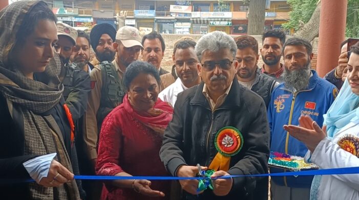 Atal Dulloo visits Pattan, inaugurates Rs 1.92 cr Veterinary Hospital, Fertility camp under HADP
