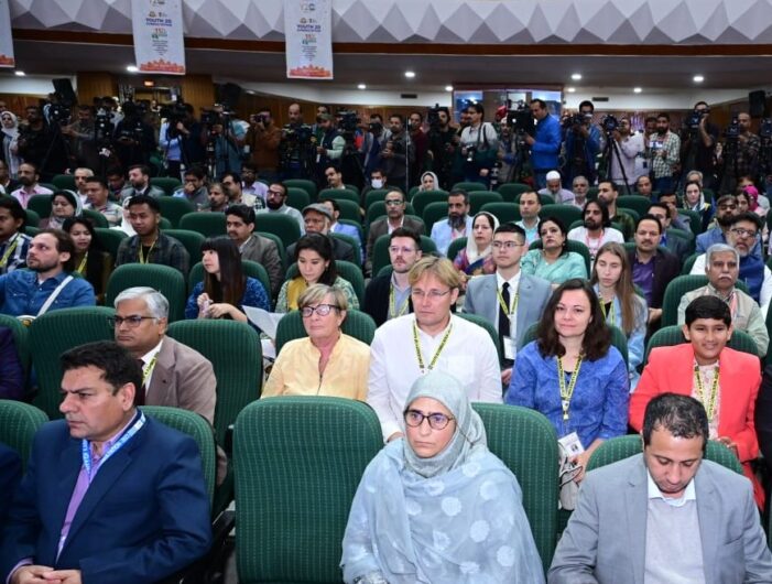 Lt Governor addresses Y20 Consultation at Kashmir University
