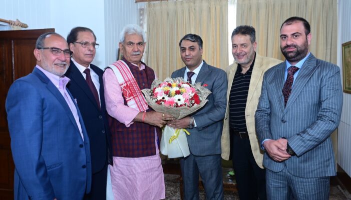 National Secretary Mahamana Malaviya Mission; Kashmir Chamber of Commerce & Industry delegation call on Lt Governor