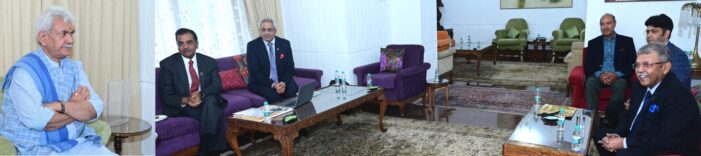 PHDCCI delegation calls on Lt Governor