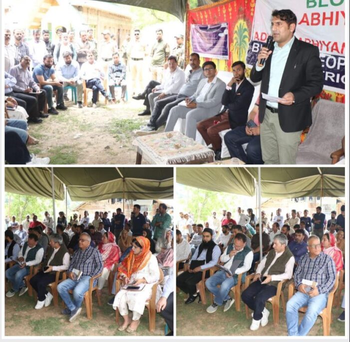 DC Srinagar holds Public Grievance Redressal Camp at Takiya Sangreshi Khimber