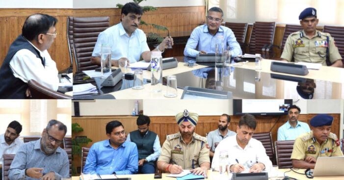 CS holds deliberations with stakeholders to reduce travel time of HMVs on NH-44