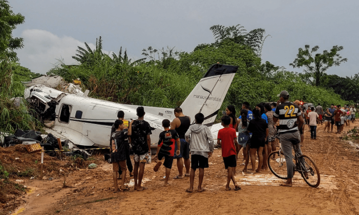 14 killed in Brazil jet crash