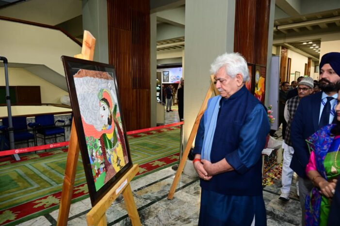 Lt Governor inaugurates Dr. Archana Jha Choudhary’s iconic painting exhibition ‘Sangam’ at Srinagar