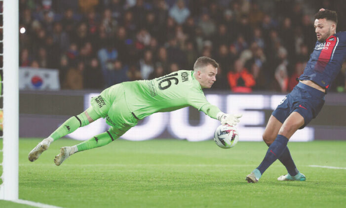 PSG consolidate top spot with Monaco drubbing