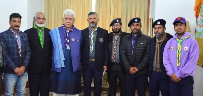 J&K Bharat Scouts & Guides delegation call on Lt Governor
