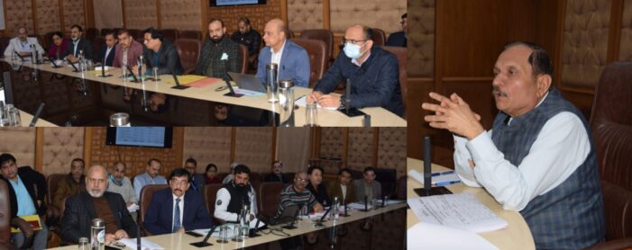 Advisor Bhatnagar reviews functioning of GMCs, district hospitals of Jammu Division