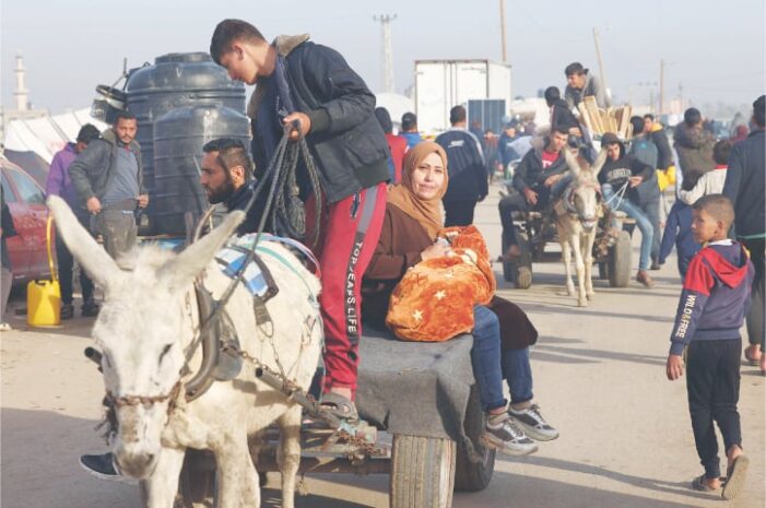Gaza deaths top 25,000 as Israel pushes offensive