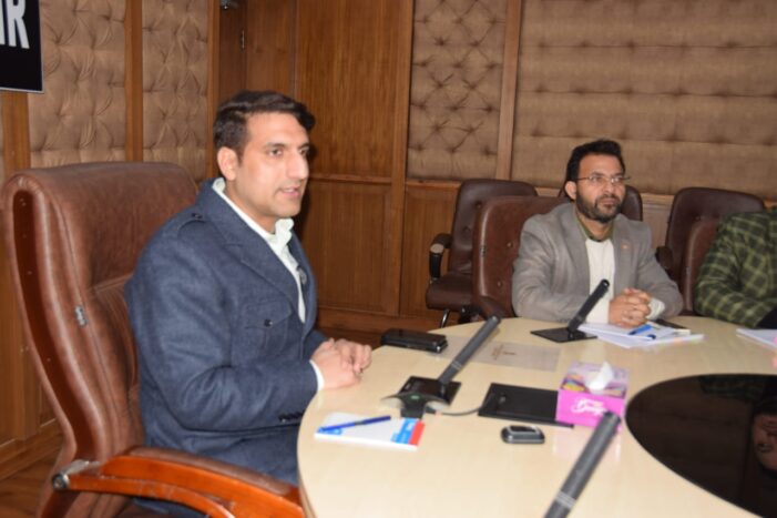 Aijaz Asad reviews working of PD&MD, Economics & Statistics deptt