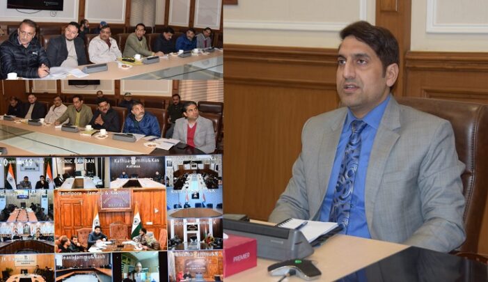 Secretary reviews functioning of district level offices of PD&MD