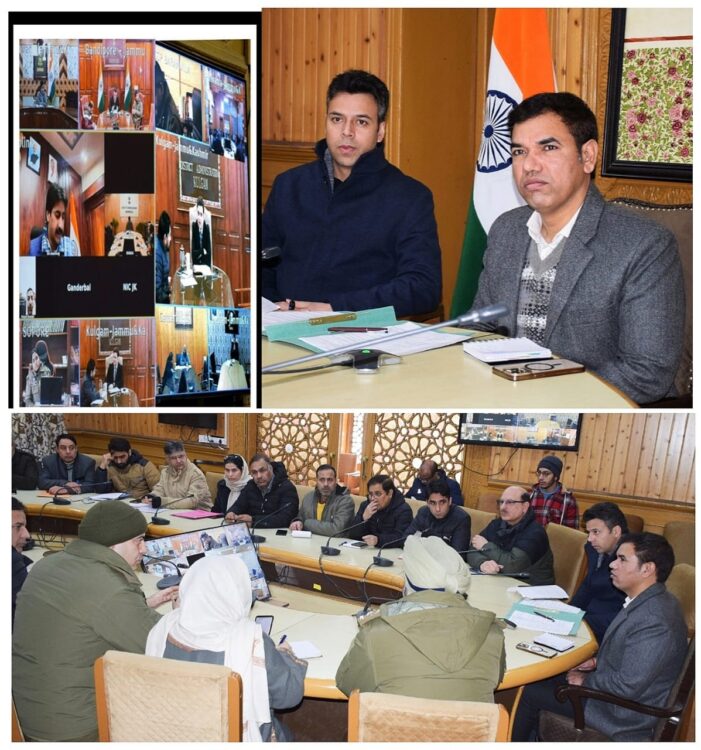 Div Com Kashmir takes stock of arrangements for Shab-e-Meraj at Hazratbal Shrine
