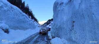 Gurez Schools Closed for Two Days Amid Snowfall