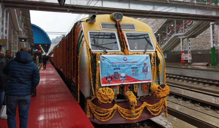 India’s Longest Rail Tunnel Opens In Jammu On Udhampur-Srinagar-Baramula Rail Link India’s Longest Rail Tunnel Opens In Jammu On Udhampur-Srinagar-Baramula Rail Link